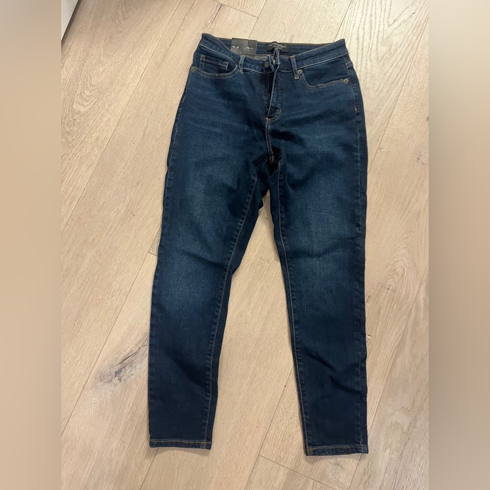 Banana Republic Curvy Vintage Stretch Jeans - Dark Blue